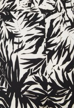 Anna Field Shorts - Black/off-white 13 Anna Field Shorts - Black/off-white -Anna Field 3421448d2717498fbe1e4d1d062f9876