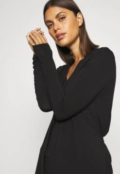 Anna Field 3 PIECE JERSEY - Nachtwäsche Set - Black 11 Anna Field 3 PIECE JERSEY - Nachtwäsche Set - Black -Anna Field 393c90a3c7bc45f586b409d107142c20
