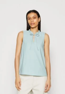 Anna Field Top - Light Green