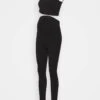 SET NURSING FUNCTION CROP TOP & LEGGINGS - Leggings - Hosen - Black 2 SET NURSING FUNCTION CROP TOP & LEGGINGS - Leggings - Hosen - Black -Anna Field 805de30c309742ec8cb7e9e4565dccf4