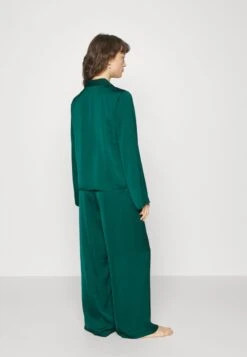 Anna Field GIFT BOX PJ SET - Pyjama - Green -Anna Field a667a230e1e0450db65306711a2d6272