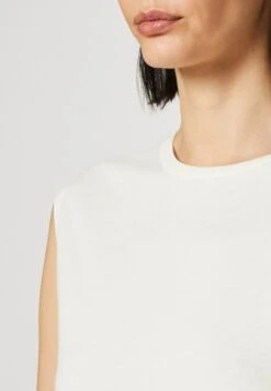 Anna Field T-Shirt Basic - Off-white 13 Anna Field T-Shirt Basic - Off-white -Anna Field ba874803cbd44c72aab4b9464f369777