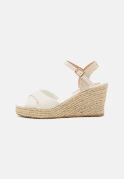 Anna Field Plateausandalette - Beige 9 Anna Field Plateausandalette - Beige -Anna Field d6953c2203c444b2a6d513e5f82392aa