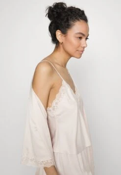 Anna Field Bademantel - Off-white 11 Anna Field Bademantel - Off-white -Anna Field efe28f6d266547dc90259fd2f096c87b